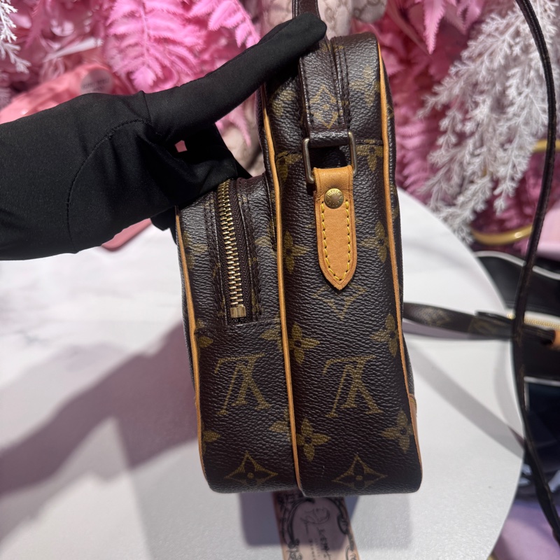 LV 雙層老花斜背包/王吉娜古董精品-6