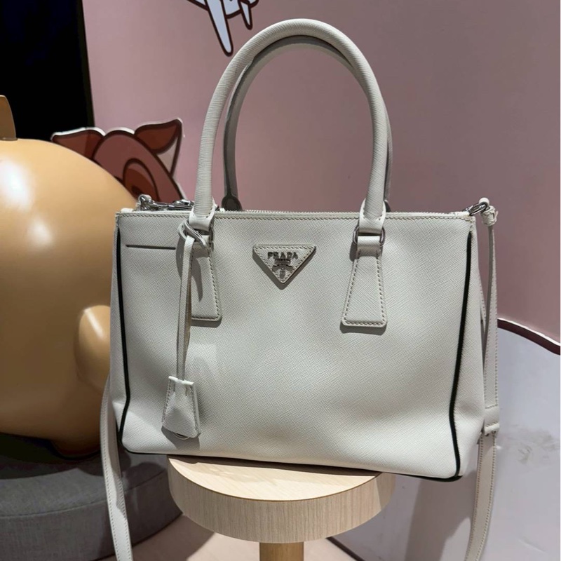 PRADA 冰川白 黑邊 殺手包 手提包 斜背包 肩背包 側背包-0