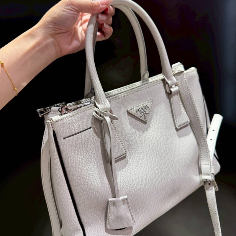 PRADA 冰川白 黑邊 殺手包 手提包 斜背包 肩背包 側背包-7