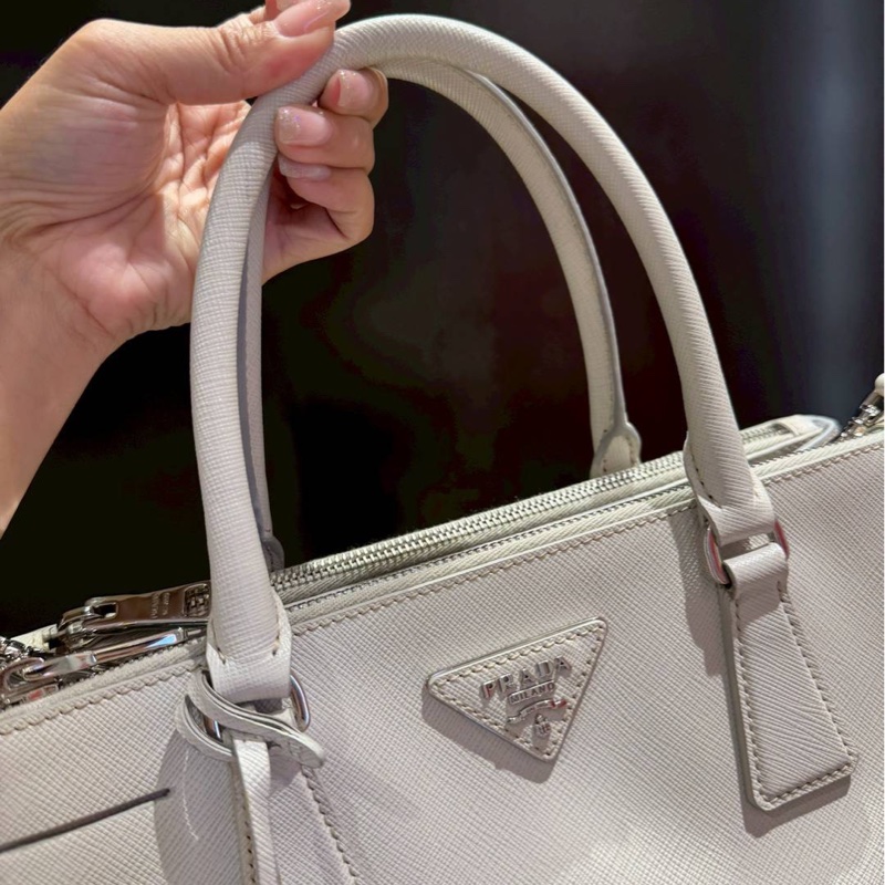 PRADA 冰川白 黑邊 殺手包 手提包 斜背包 肩背包 側背包-8