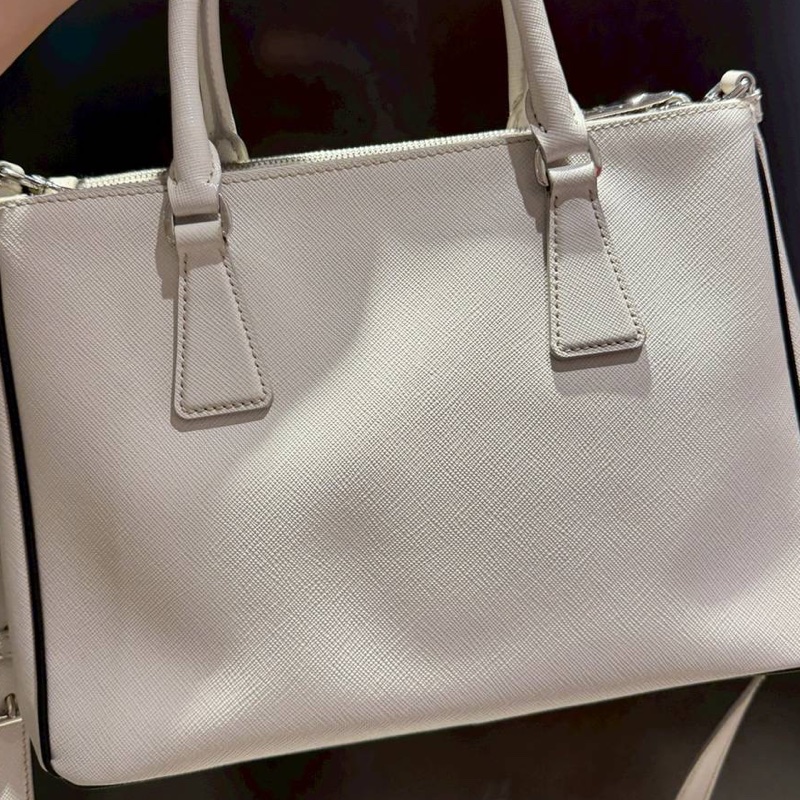 PRADA 冰川白 黑邊 殺手包 手提包 斜背包 肩背包 側背包-21