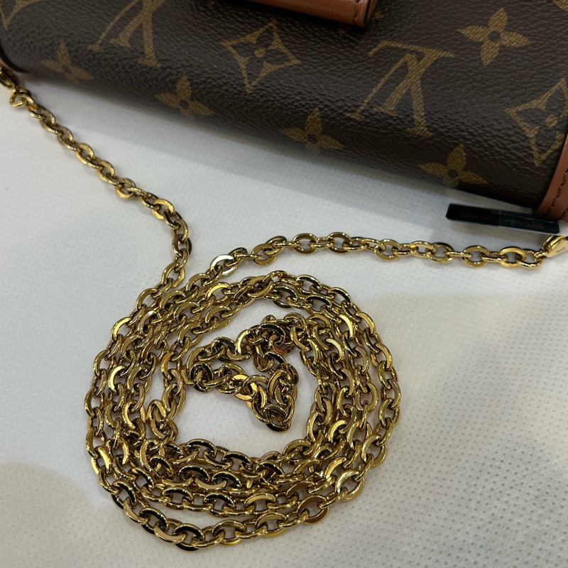 LV拼色老花Dauphine woc 鍊包-9