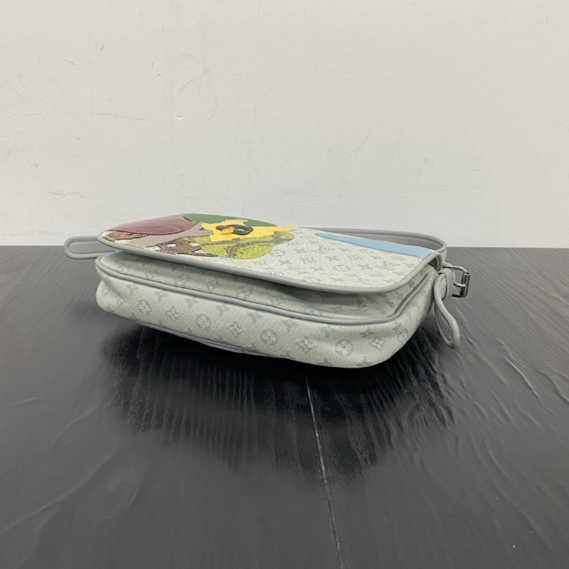 LV 童話限定動物園系列系列肩背郵差包 24*20 98新配件塵袋-2