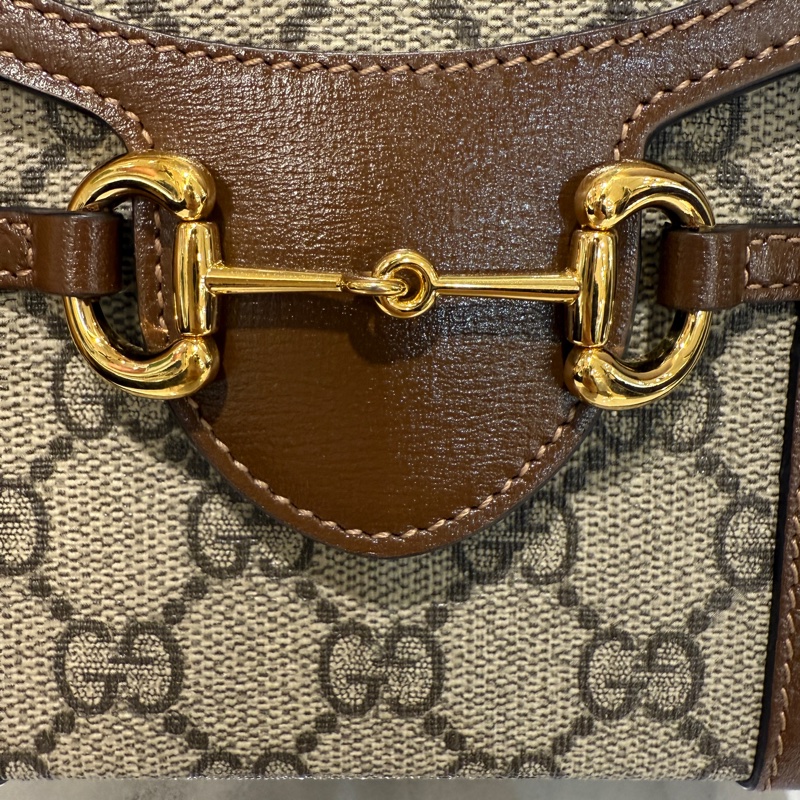 Gucci咖PVC1955金釦下蓋磁吸馬銜釦肩斜手機包-6