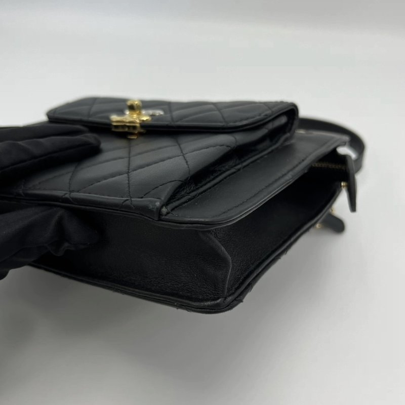 CHANEL 鴛鴦扣雙C鏈條肩背斜背包 18.5*15.5*4 98新配件保卡塵袋-2