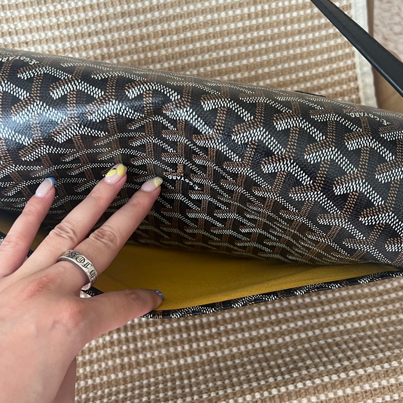 goyard 雙扣郵差包大號-6