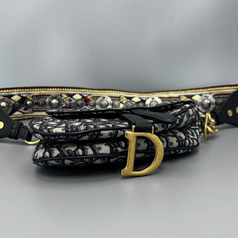 DIOR 藍色老花刺繡手提斜背肩背馬鞍包19*15*6 98新配件塵袋-4