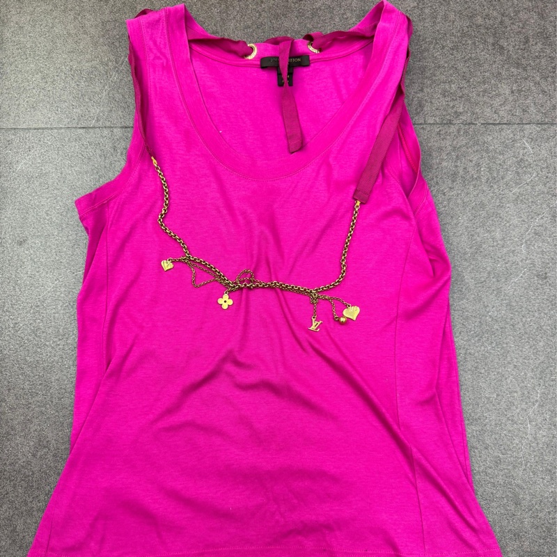 This is Louis Vuitton 女裝T恤-0