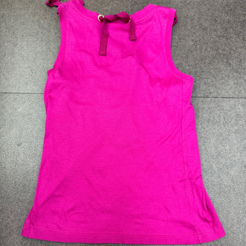 This is Louis Vuitton 女裝T恤-1