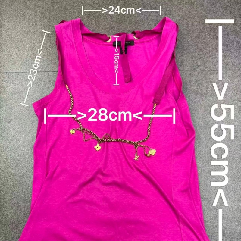 This is Louis Vuitton 女裝T恤-8