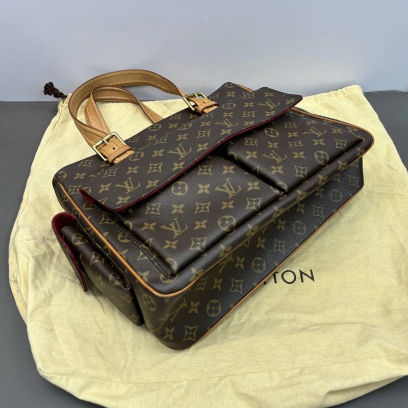 LV 老花金扣手提肩背駱駝包36*27*11.5 98新配件塵袋-4