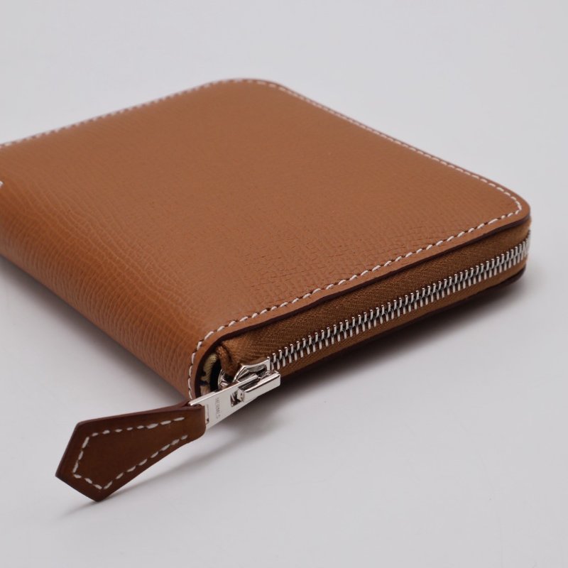 HERMES Silk'in 絲巾拉鍊短夾 - 金棕 / 自由之城 W-3