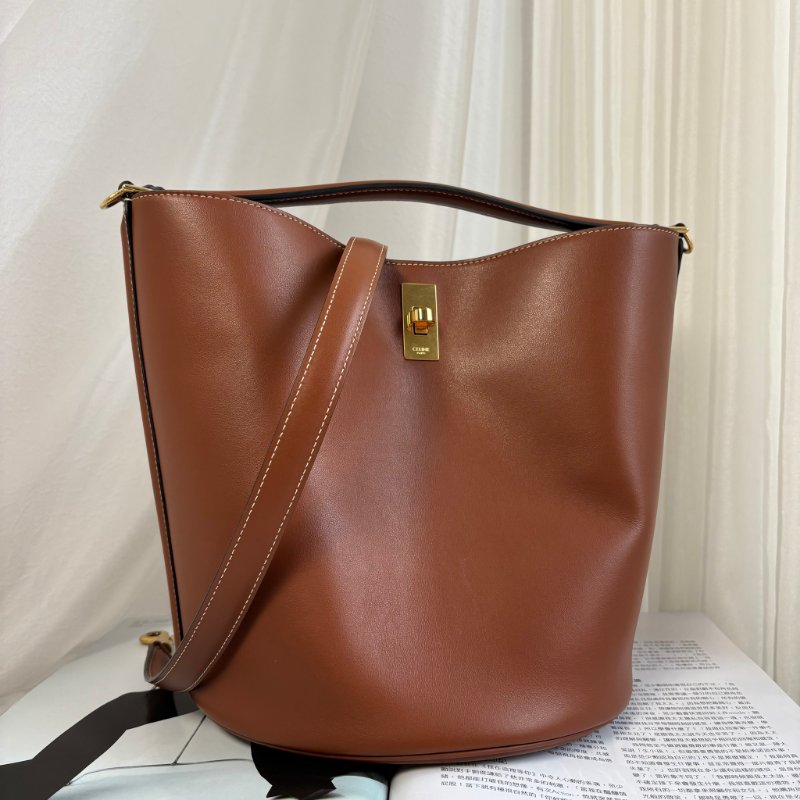 ::CELINE:: 焦糖色 Teen Bucket16 手提肩背包 斜背包-0