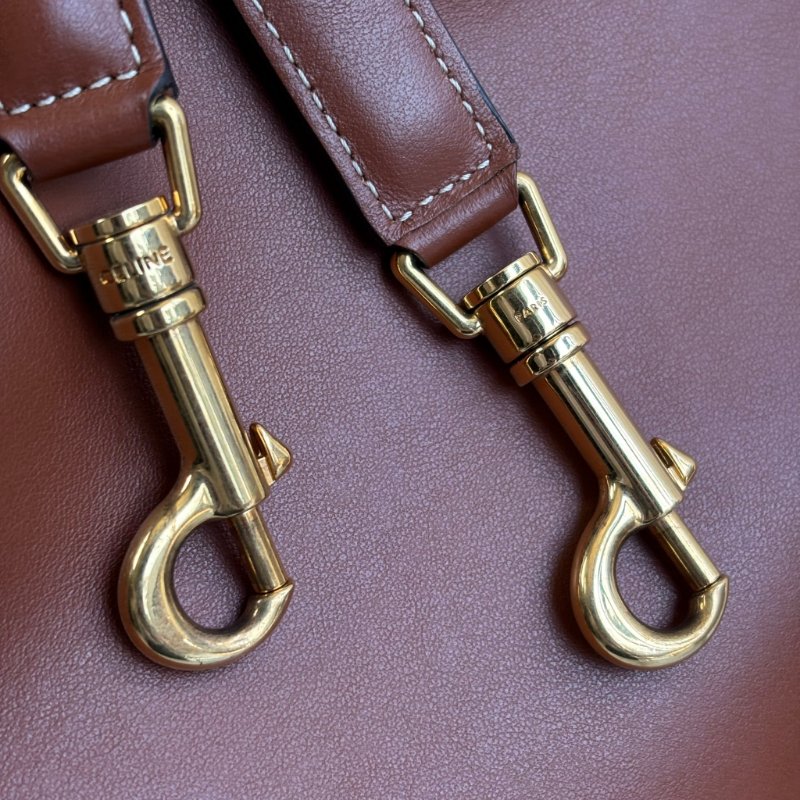 ::CELINE:: 焦糖色 Teen Bucket16 手提肩背包 斜背包-43