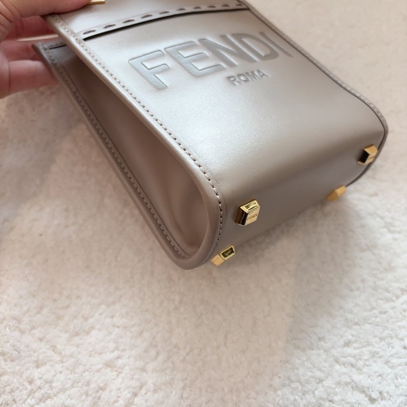 Fendi 大象灰琴譜托特迷你，玳瑁手柄金扣 99新 配件塵袋-7