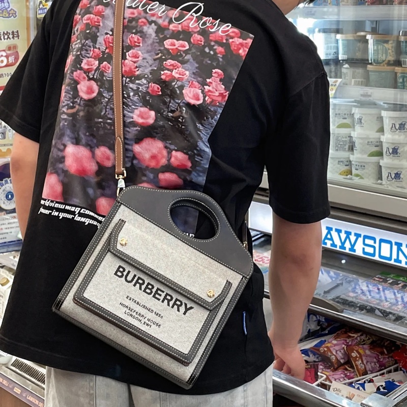 #Burberry #學院包 #斜背包 #經典英格蘭風🥰-1