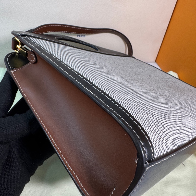 #Burberry #學院包 #斜背包 #經典英格蘭風🥰-24