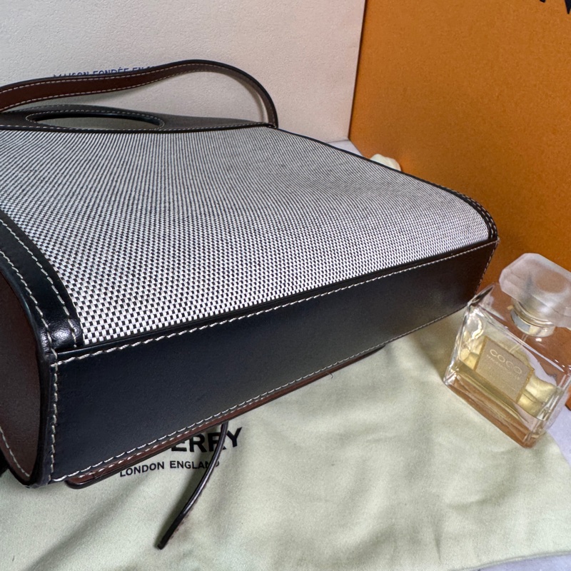 #Burberry #學院包 #斜背包 #經典英格蘭風🥰-25