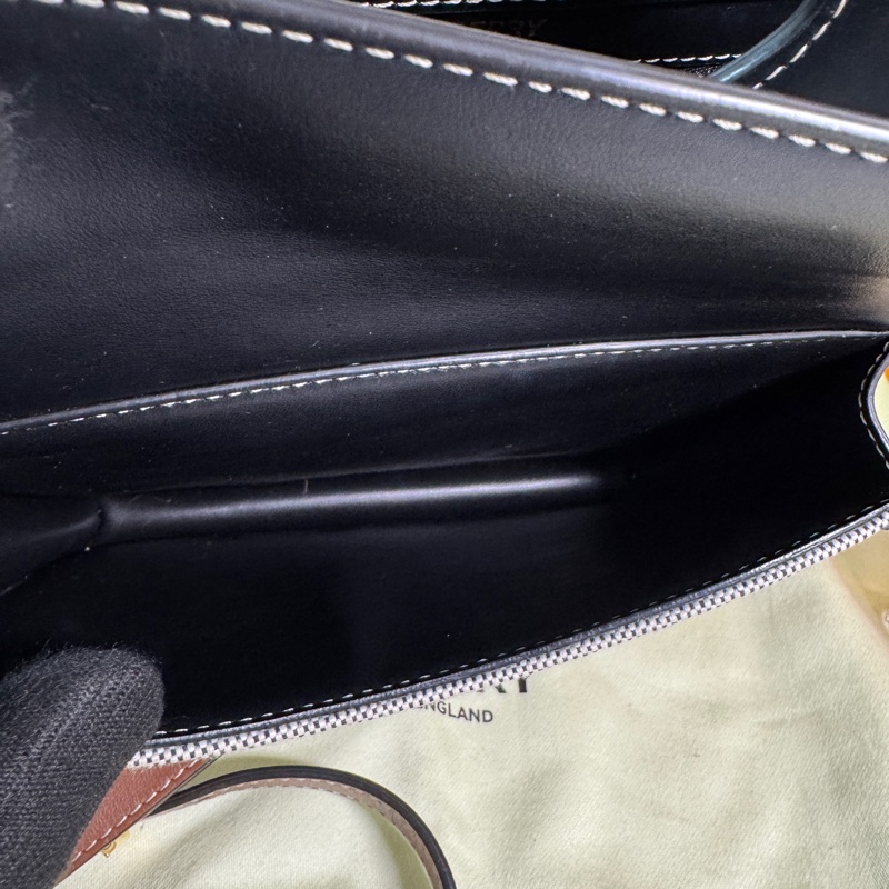 #Burberry #學院包 #斜背包 #經典英格蘭風🥰-31