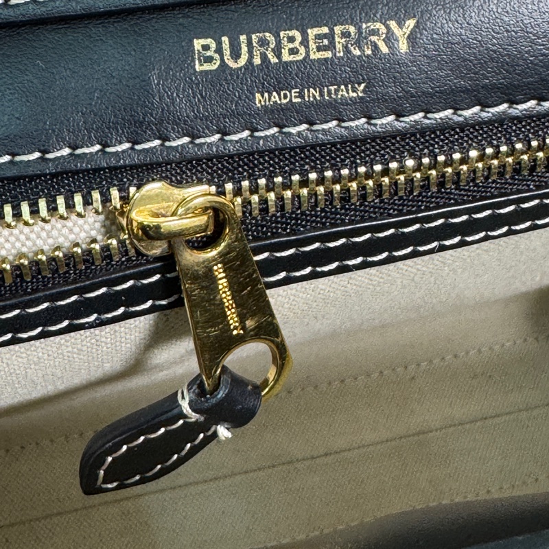 #Burberry #學院包 #斜背包 #經典英格蘭風🥰-36