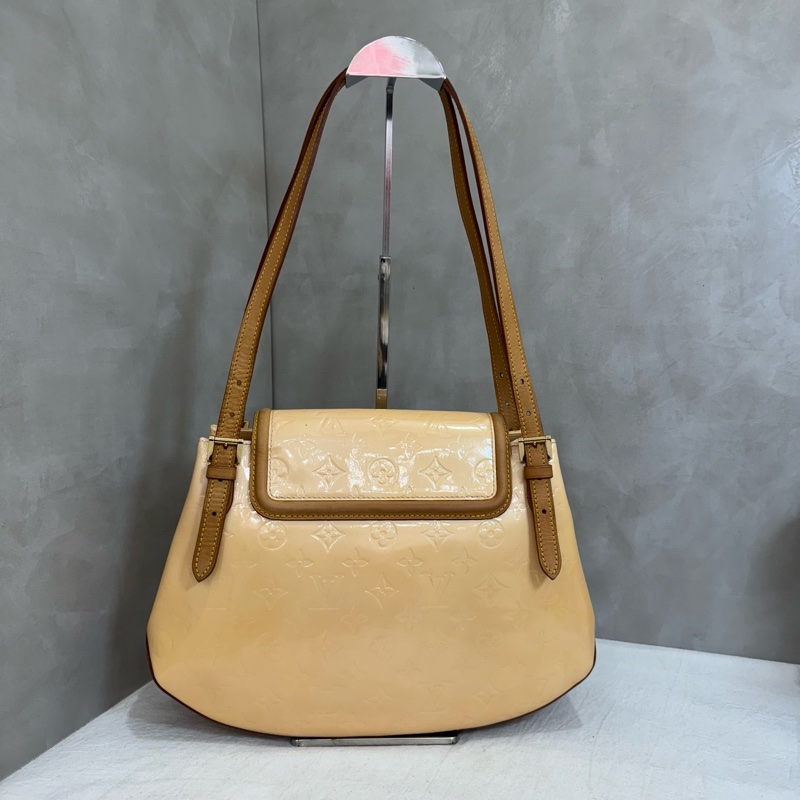 Louis Vuitton 黃色漆皮壓紋肩背包-3