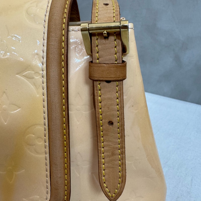 Louis Vuitton 黃色漆皮壓紋肩背包-20