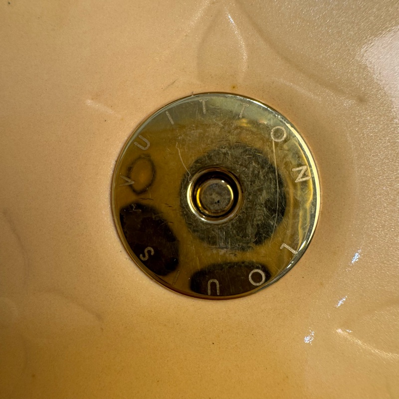 Louis Vuitton 黃色漆皮壓紋肩背包-24