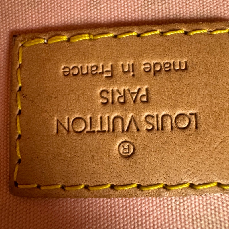 Louis Vuitton 黃色漆皮壓紋肩背包-27