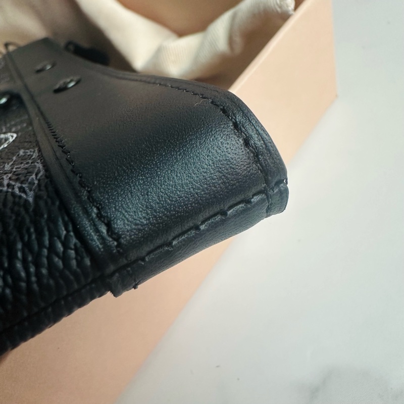 LV M62897 限量Vivienne 黑色so black老花長夾/手拿包兩用-6