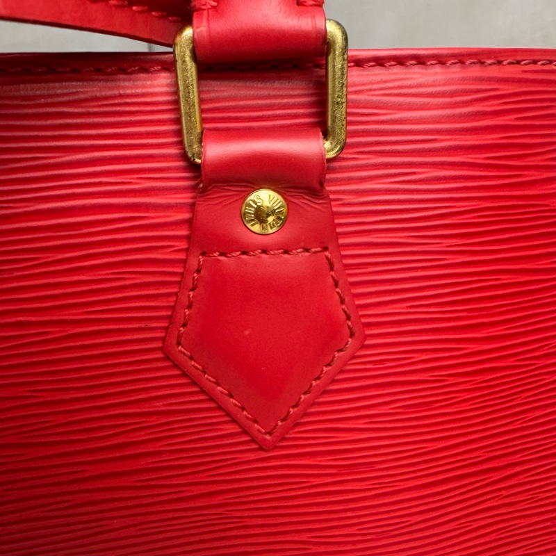 Louis Vuitton 紅色 EPI水波紋琴譜包-22