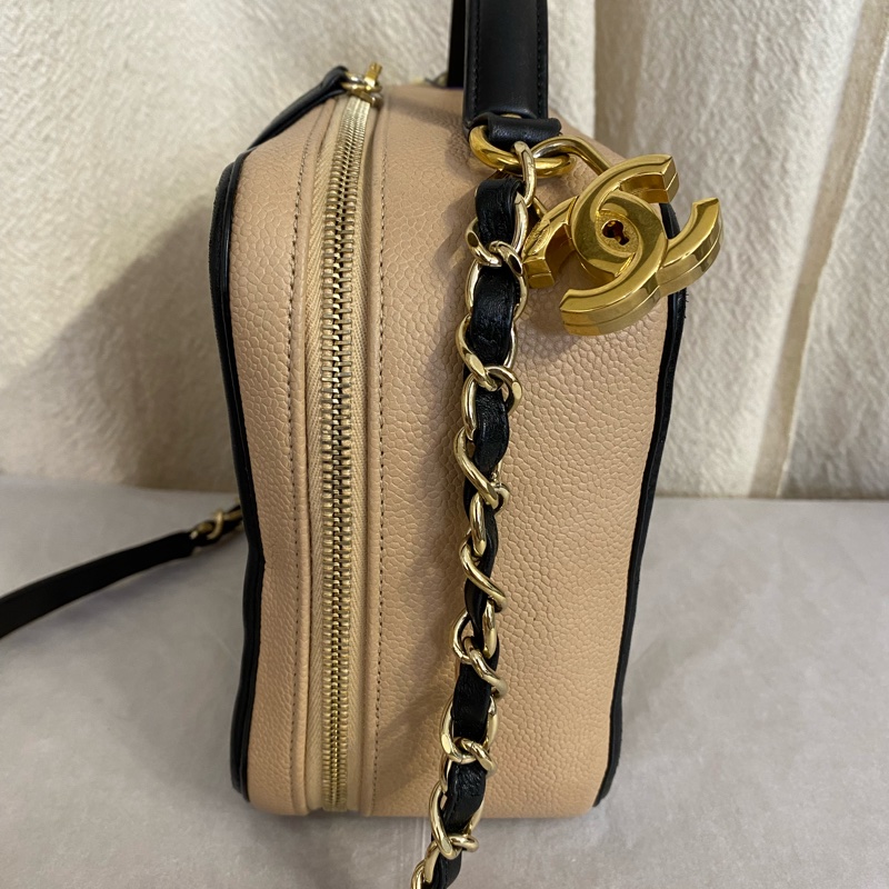 Chanel香奈兒 Vanity Case奶茶色大號相機包-2