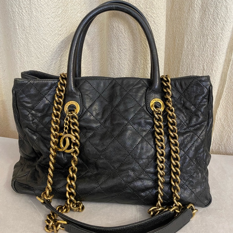 Chanel 黑金軟牛皮tote包可手提單肩-0
