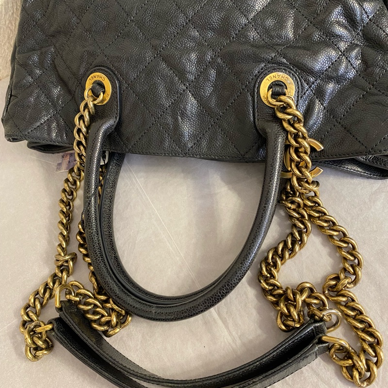 Chanel 黑金軟牛皮tote包可手提單肩-1