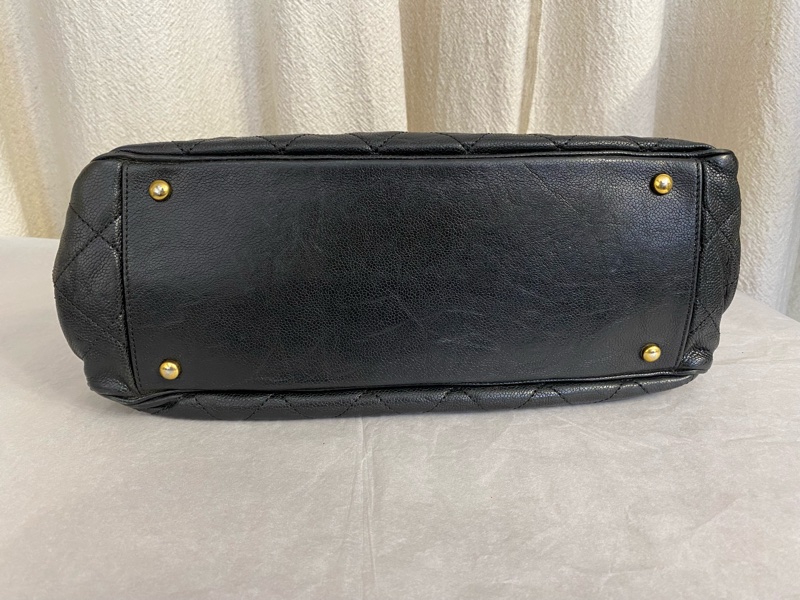 Chanel 黑金軟牛皮tote包可手提單肩-5