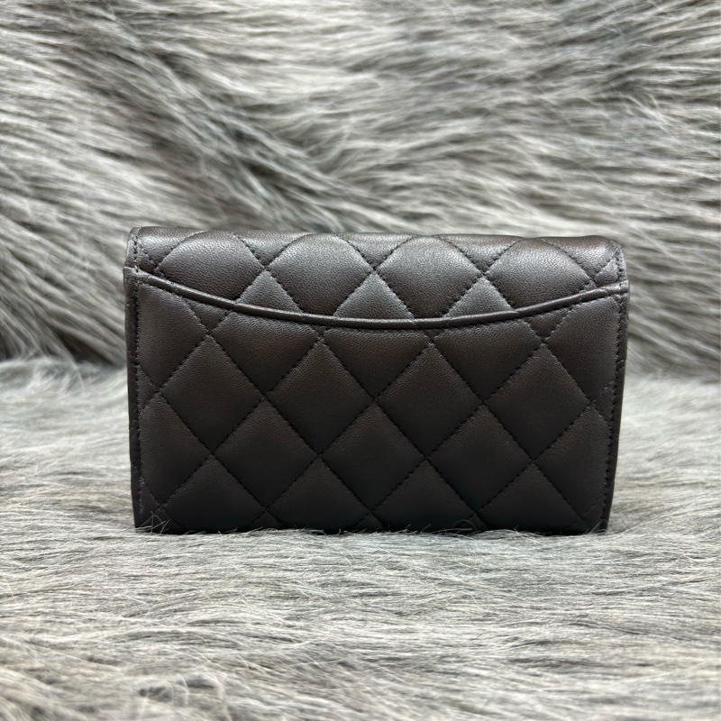 CHANEL AP0232 黑色 全皮 銀釦 三折 拉鍊零錢袋 錢包 中夾 卡夾 信用卡夾 皮夾-3