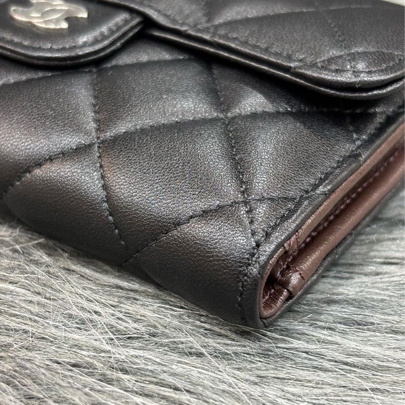 CHANEL AP0232 黑色 全皮 銀釦 三折 拉鍊零錢袋 錢包 中夾 卡夾 信用卡夾 皮夾-9
