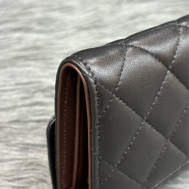 CHANEL AP0232 黑色 全皮 銀釦 三折 拉鍊零錢袋 錢包 中夾 卡夾 信用卡夾 皮夾-10