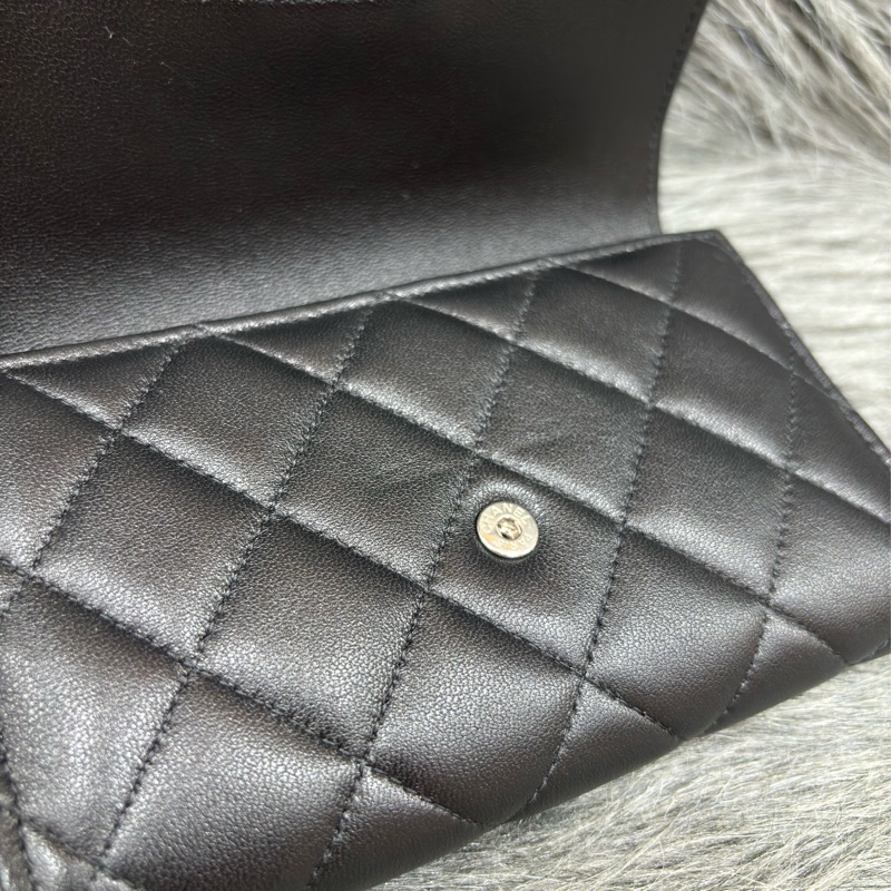 CHANEL AP0232 黑色 全皮 銀釦 三折 拉鍊零錢袋 錢包 中夾 卡夾 信用卡夾 皮夾-12
