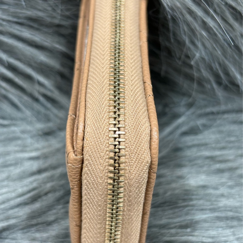 CHANEL AP3050 奶茶色 荔枝皮 淡金釦 拉鍊零錢包 卡包 卡夾 信用卡包-1