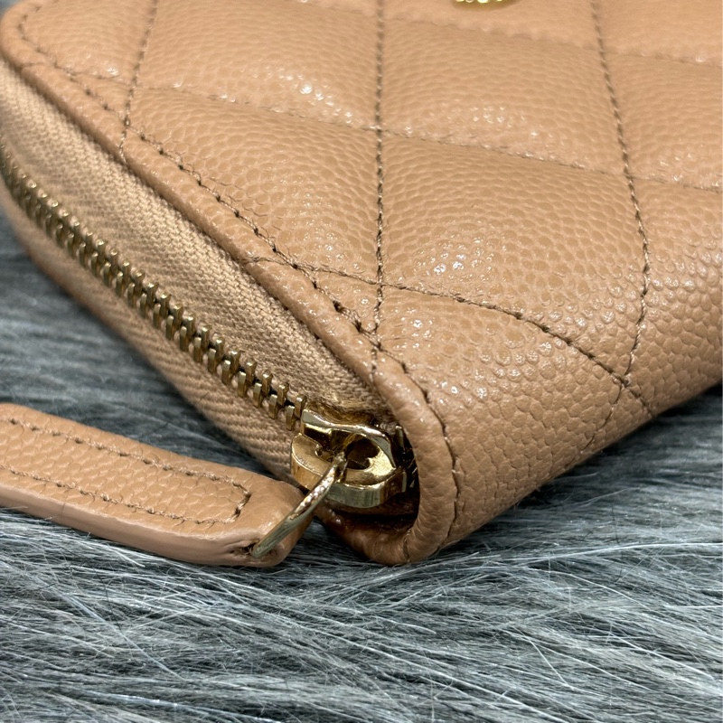 CHANEL AP3050 奶茶色 荔枝皮 淡金釦 拉鍊零錢包 卡包 卡夾 信用卡包-8