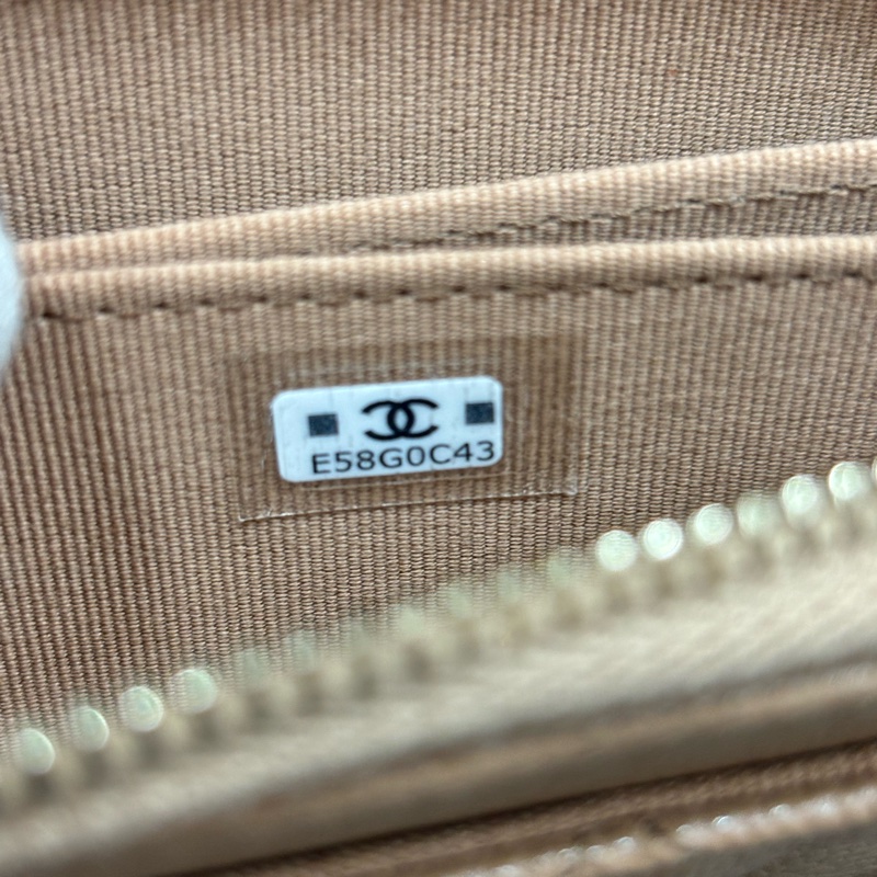 CHANEL AP3050 奶茶色 荔枝皮 淡金釦 拉鍊零錢包 卡包 卡夾 信用卡包-18