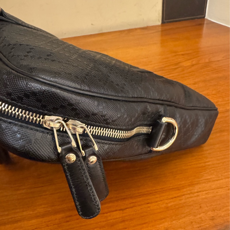 Gucci黑色手提公事包💼-31