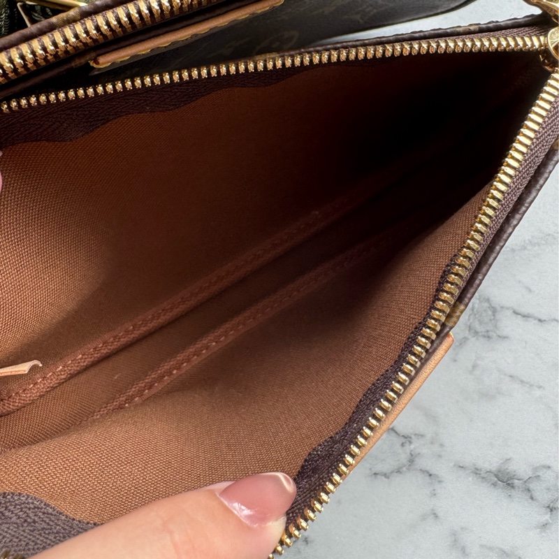 LV必收款✨✨綠寬背帶五合一麻將包-5