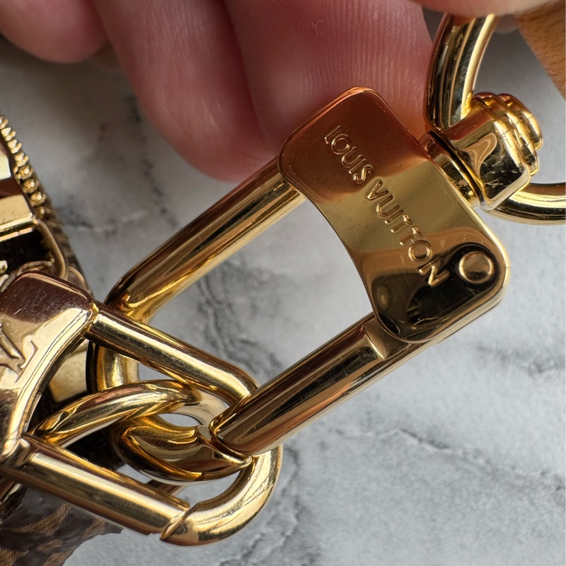 LV必收款✨✨綠寬背帶五合一麻將包-26