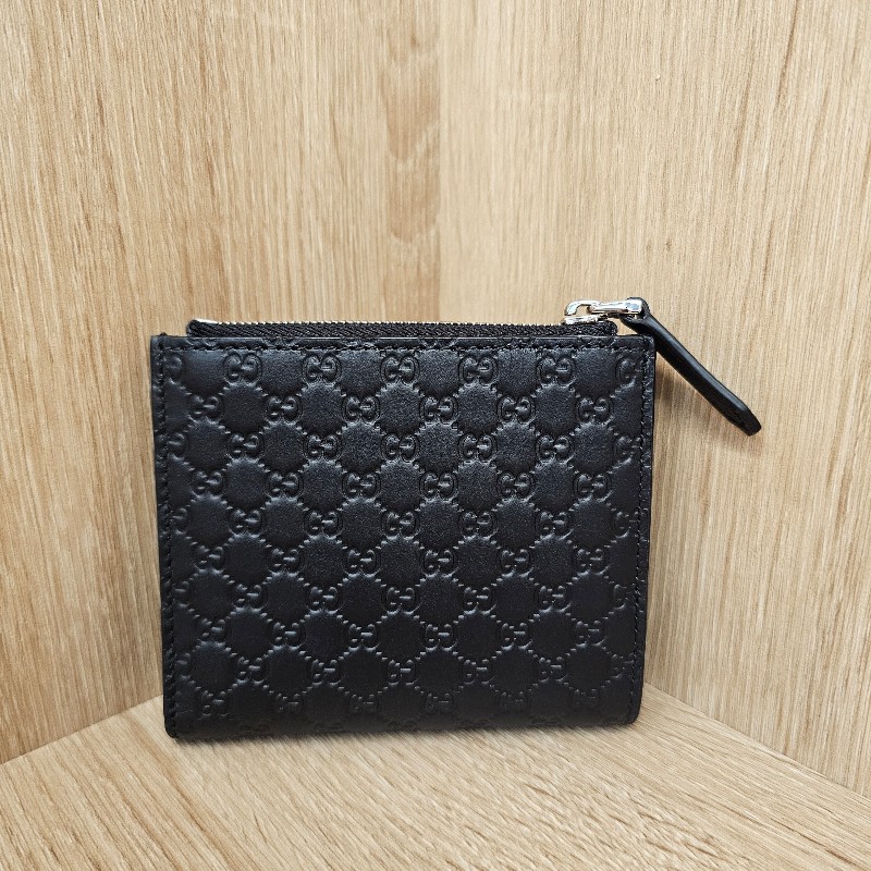 [甜價出❣️] Gucci 雙G滿版壓紋對釦短夾-1