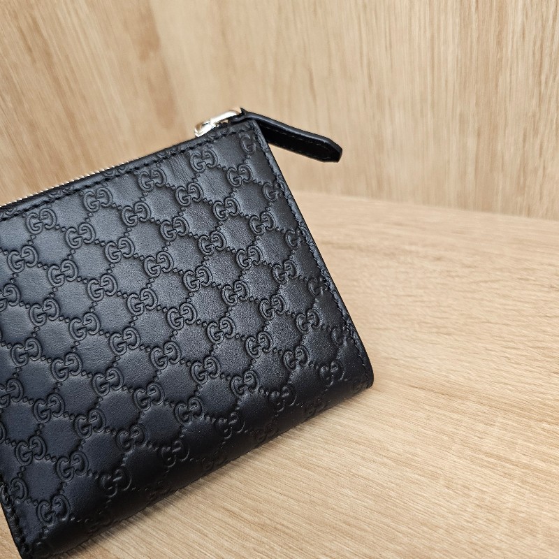 [甜價出❣️] Gucci 雙G滿版壓紋對釦短夾-3