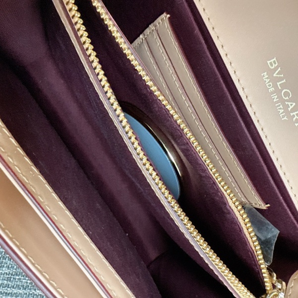 Bvlgari serpenti forever 斜背包 粉色紅色頭-9