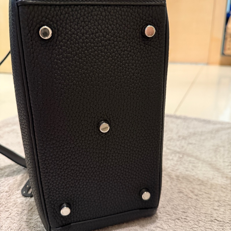 Hermes Lindy 26 U刻TC皮 黑呢色 3Y 銀扣 95新-4