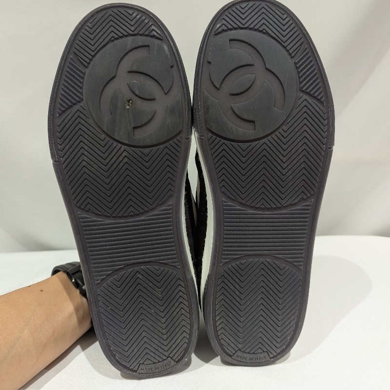 莉亞精品♡Chanel 麂皮熊貓雙C休閒鞋 近新美鞋 尺碼39-7