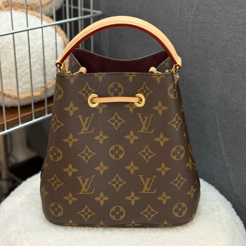 (保留中)（2025🎁台灣購證全配）LV Neo noe BB 原花新款水桶包M46581 ✨最新晶片款-2